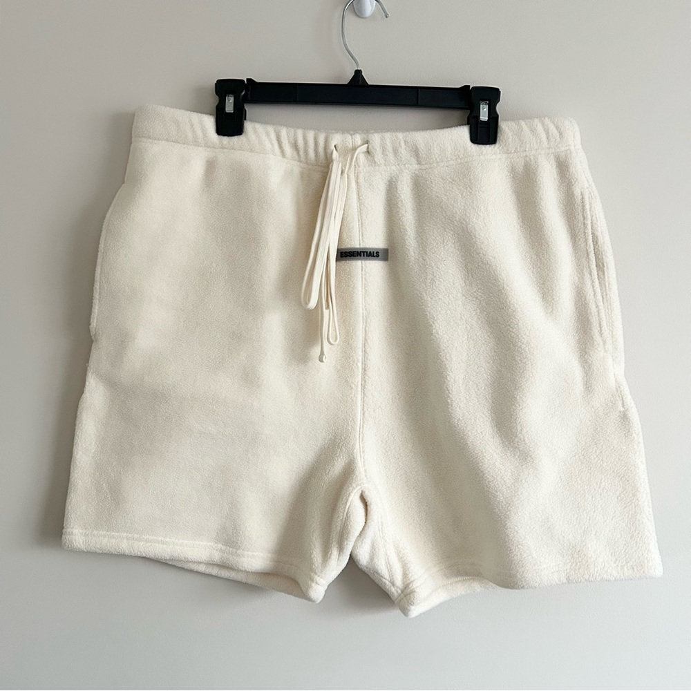 Fear of God Essentials Polar Fleece Fuzzy Shorts XL